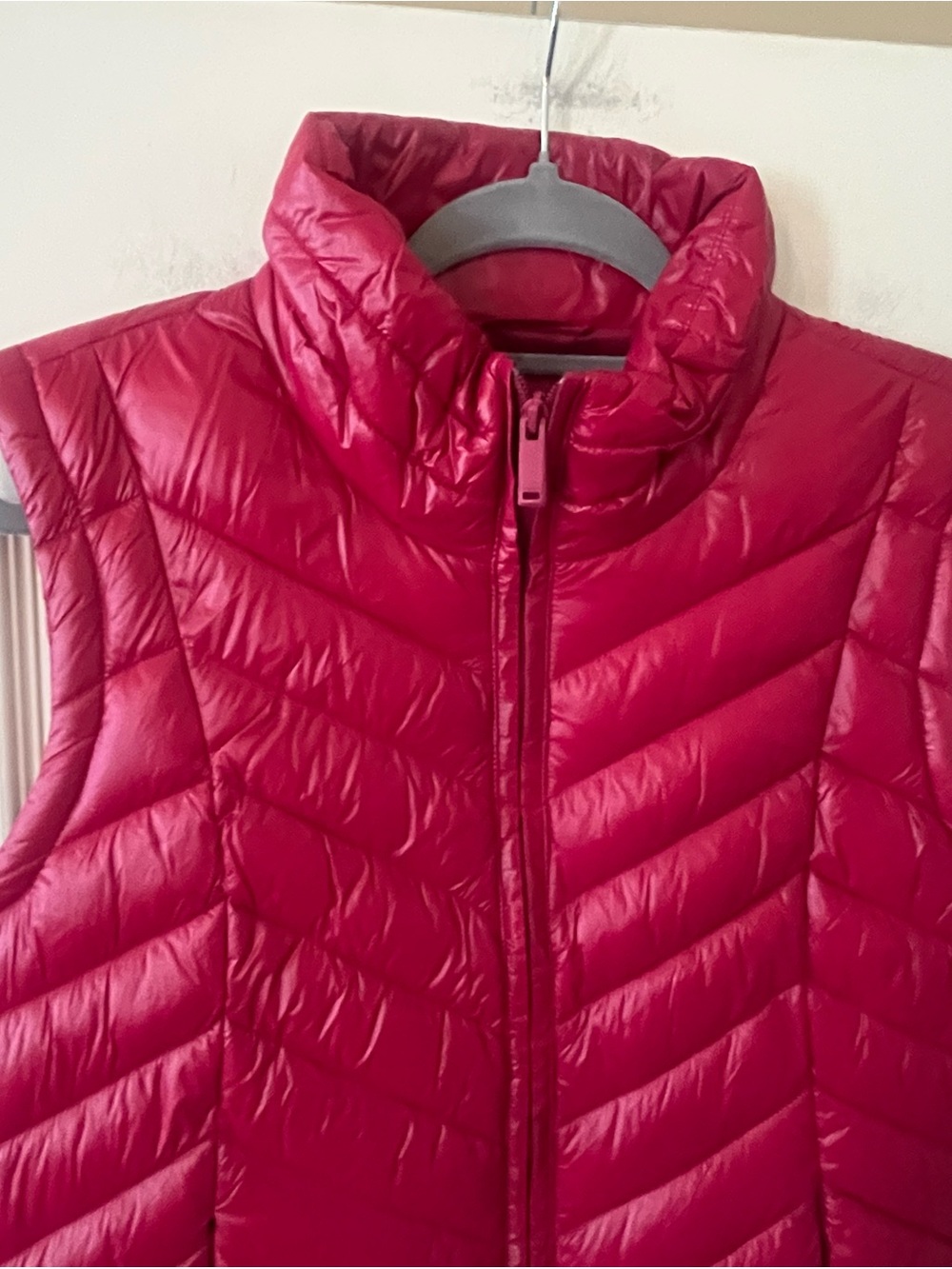Calvin Klein Red Quilted Sleeveless Puffer Vest Women’s Size Large - Picture 14 of 16